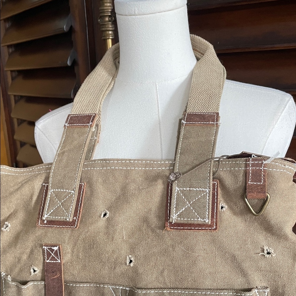NWT Canvas Tote Bag Leather Accents Upcycled Recycled Outdoor Tents - Picture 4 of 16